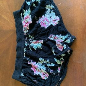 black floral derek heart shorts